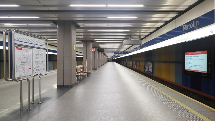 warszawa metro.jpg